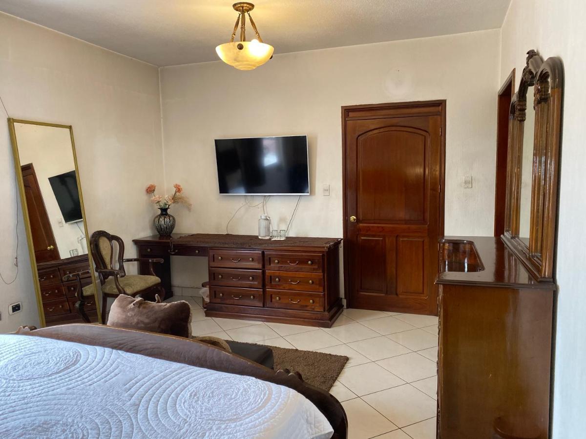 Apartamentos Comodos Cerca Del Aeropuerto Guatemala-Stadt Exterior foto
